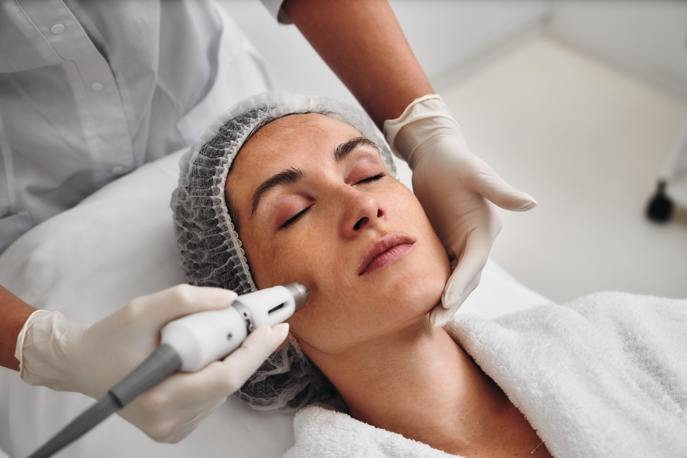 jakie-sa-korzysci-z-regularnej-mezoterapii